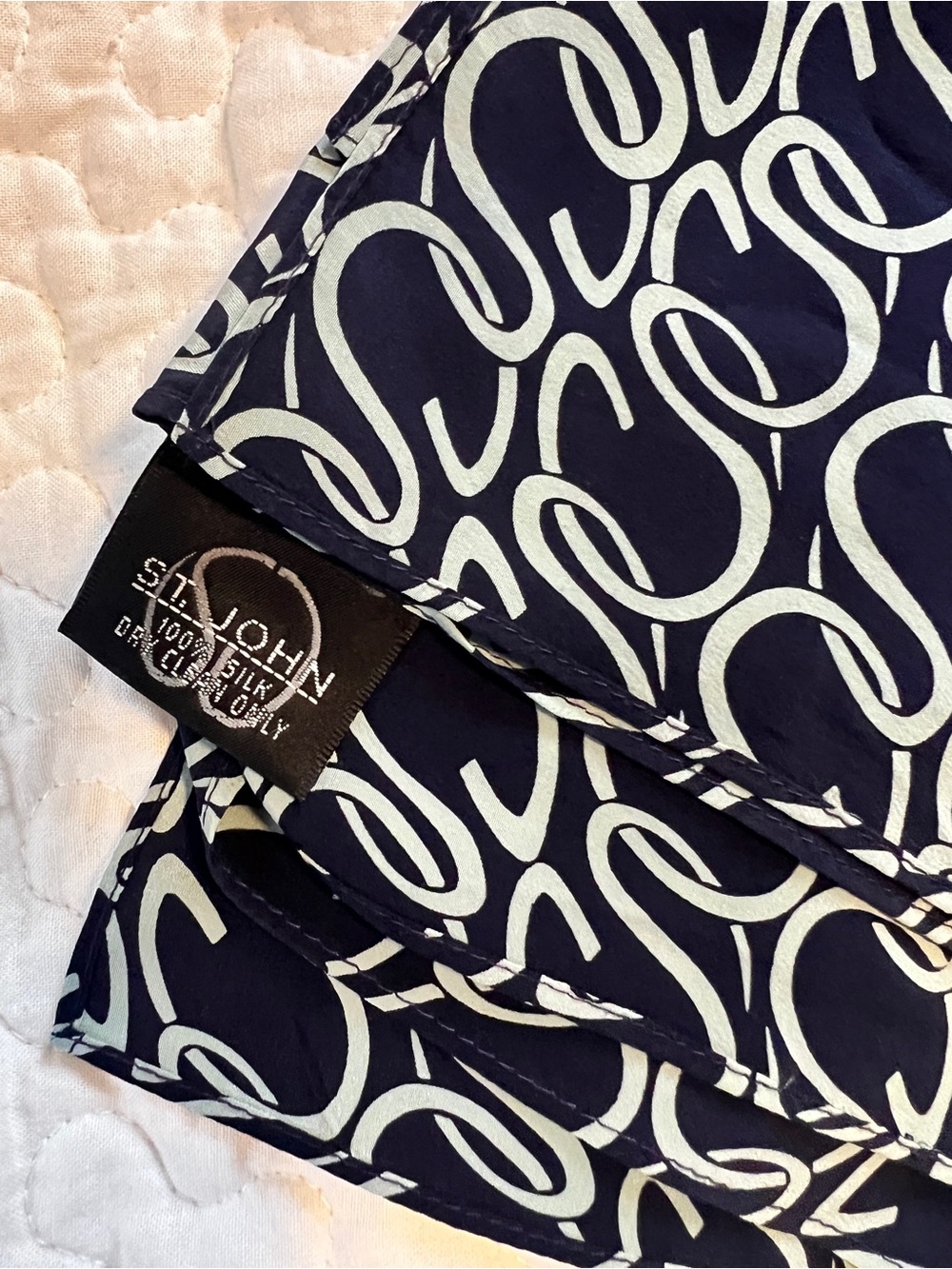VTG St. John 100% Silk Scarf Navy Blue Gray Logo Monogram Chain Print Square - Picture 6 of 7